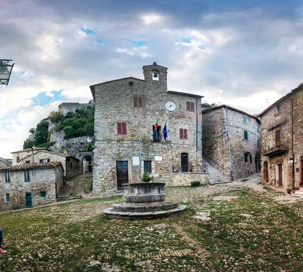 La Casa Del Susino Villa Castiglione d'Orcia Exterior photo